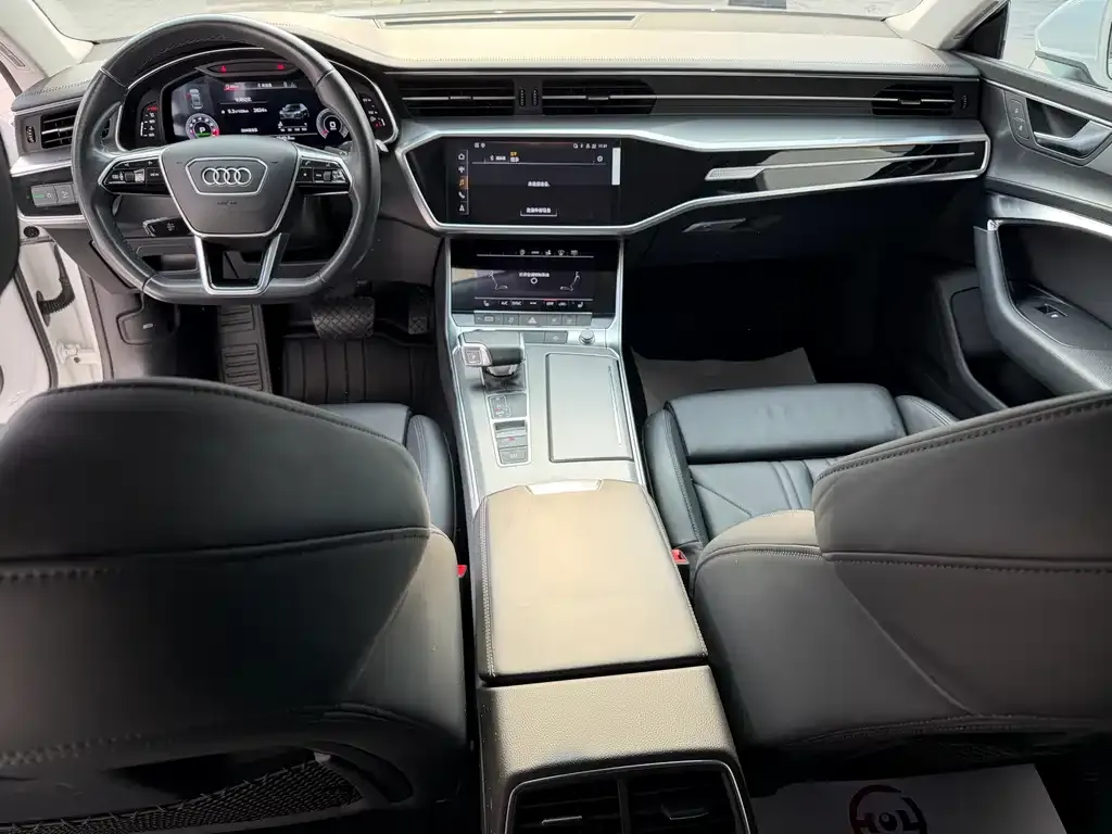 Audi A7 2021 из CN, фото 6