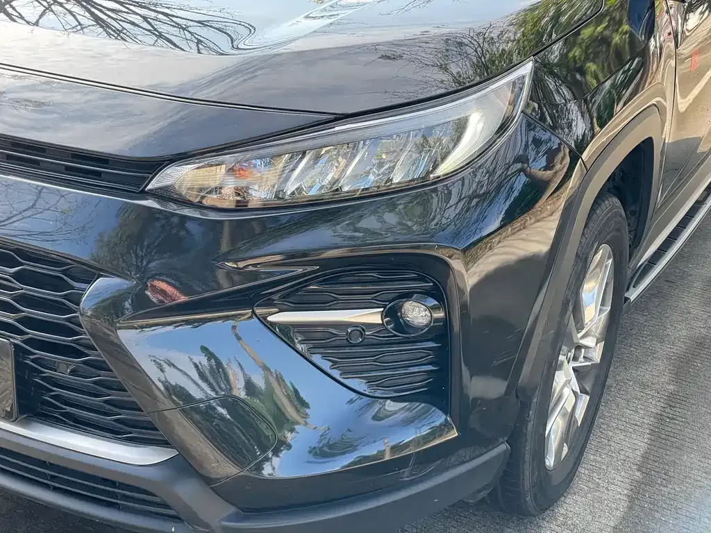 Toyota Wildlander 2023 из CN, фото 2