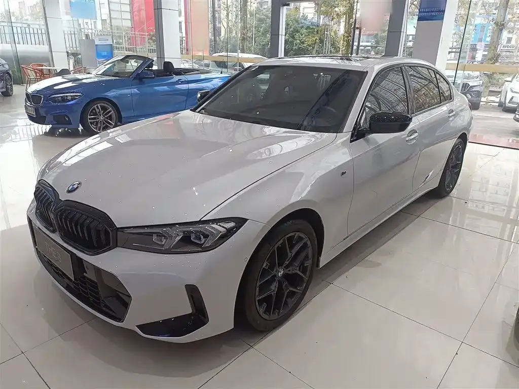 BMW 3 Series 2024 из CN, фото 10