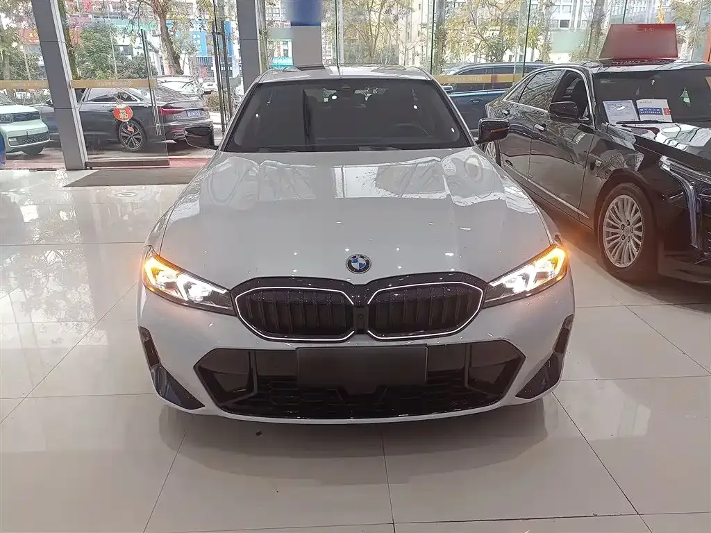 BMW 3 Series 2024 из CN, фото 6