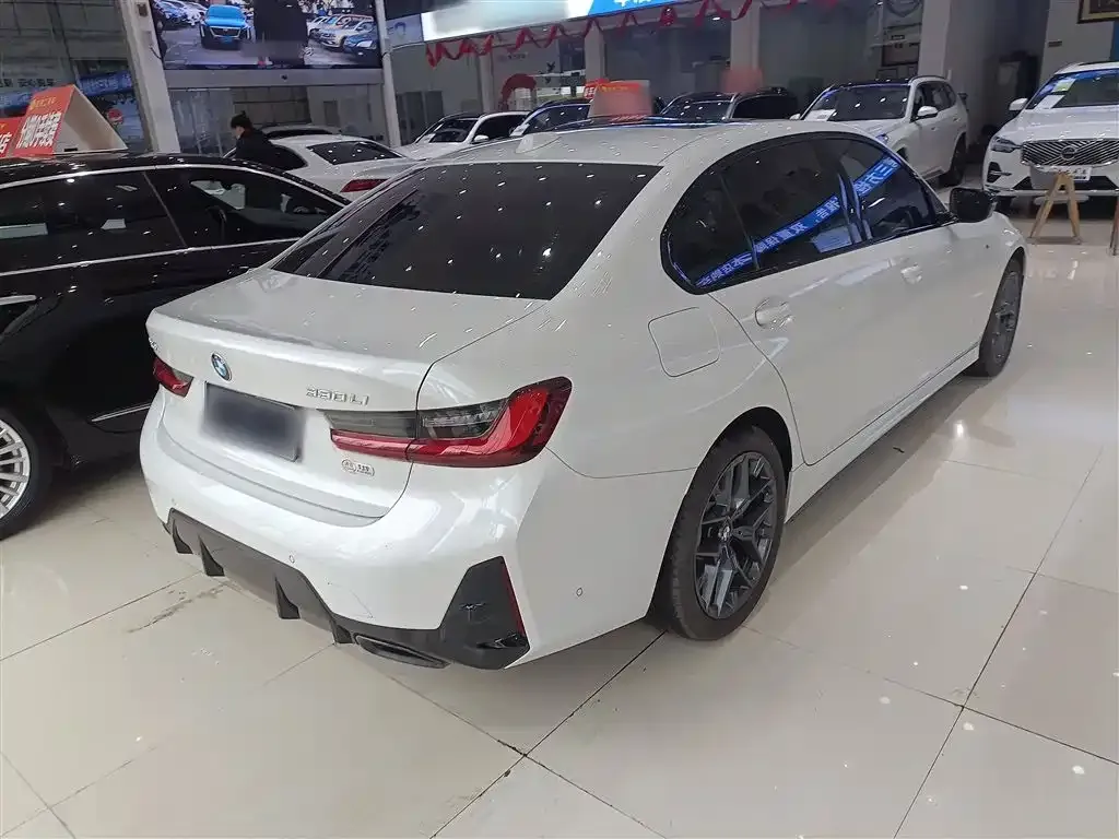 BMW 3 Series 2024 из CN, фото 3