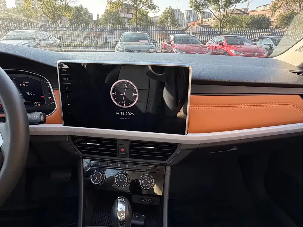 Volkswagen Bora 2025 из CN, фото 8
