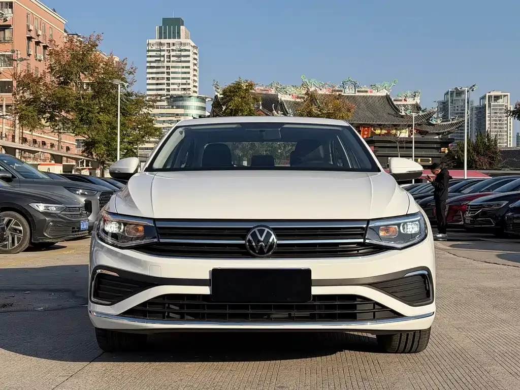 Volkswagen Bora 2025 из CN, фото 2