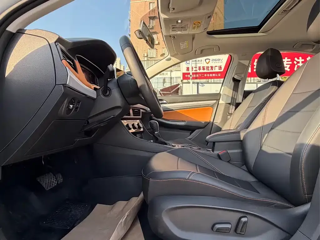 Volkswagen Bora 2025 из CN, фото 4