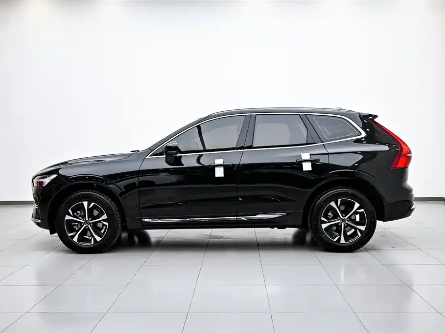 Volvo XC60 2025 из CN, фото 8