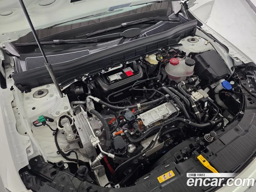 Mercedes-Benz EQB 2025 из KR, фото 9