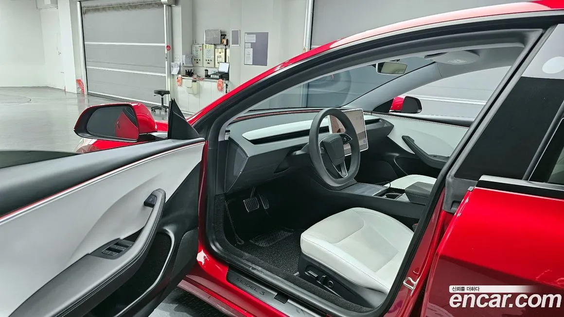 Tesla Model 3 2024 из KR, фото 6