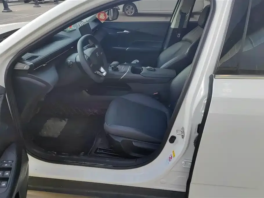 Changan Eado 2025 из CN, фото 4