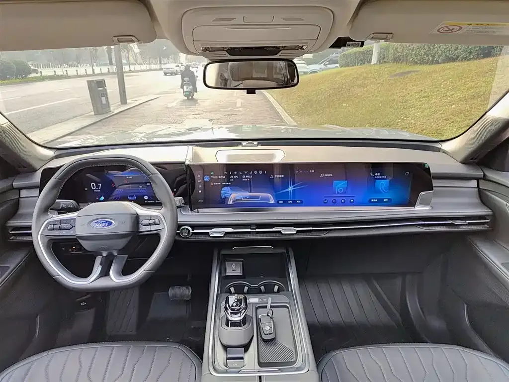 Ford Edge 2025 из CN, фото 3