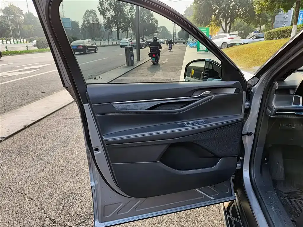 Ford Edge 2025 из CN, фото 7