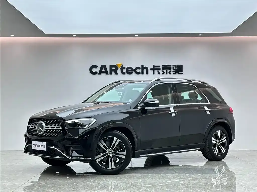 Mercedes-Benz GLE — фото 1
