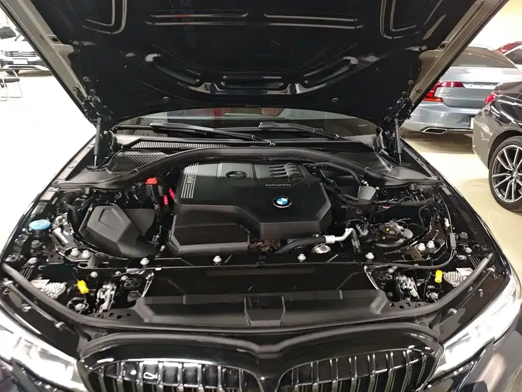 BMW 3 Series — фото 10