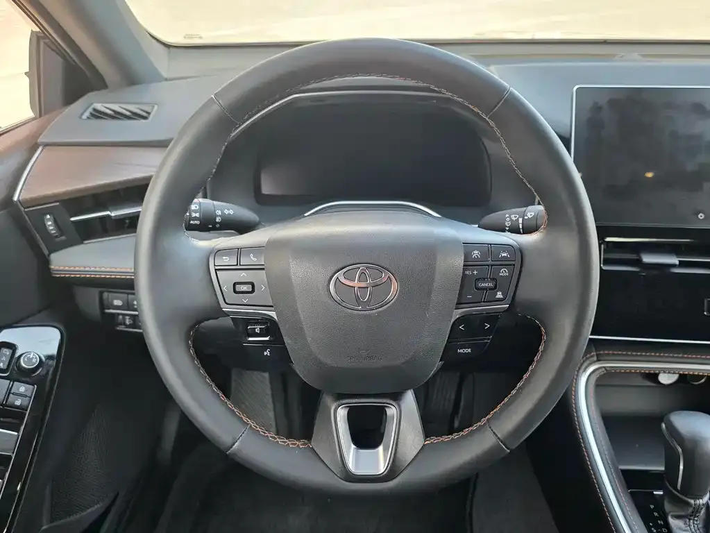 Toyota Avalon 2025 из CN, фото 10