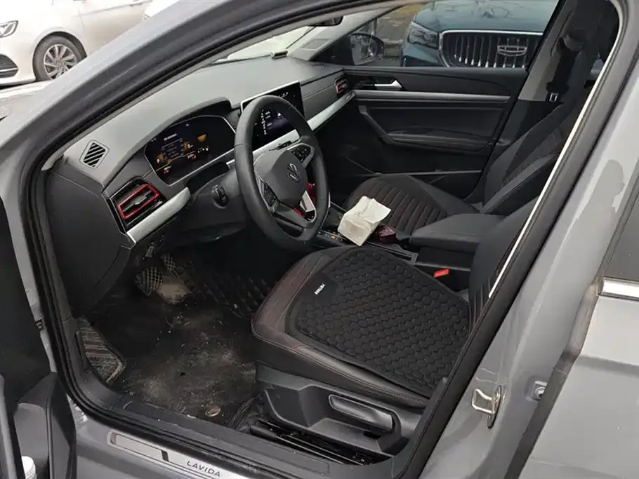 Volkswagen Lavida 2024 из CN, фото 7