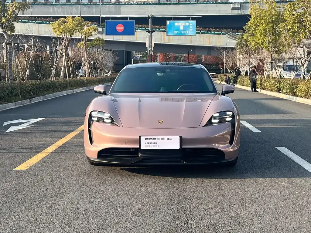 Porsche Taycan 2024 из CN, фото 1