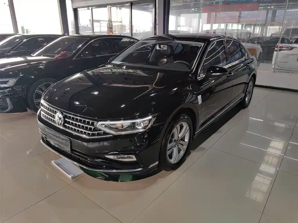 Volkswagen Magotan 2025 из CN, фото 1