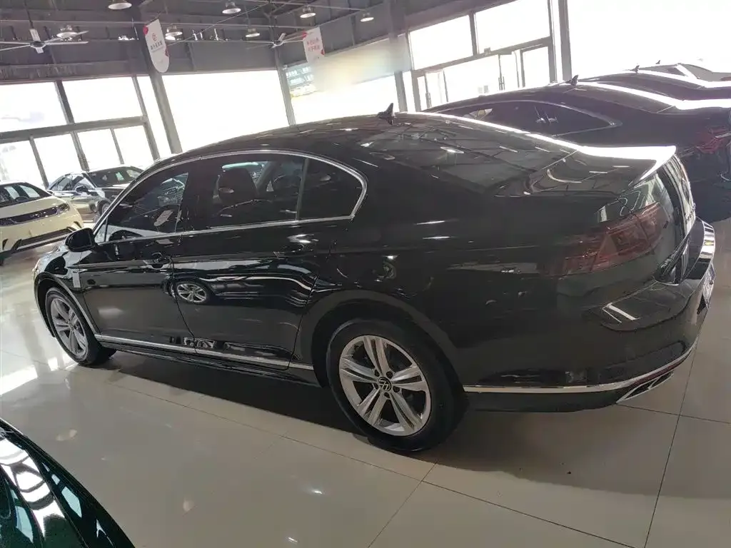 Volkswagen Magotan 2025 из CN, фото 9