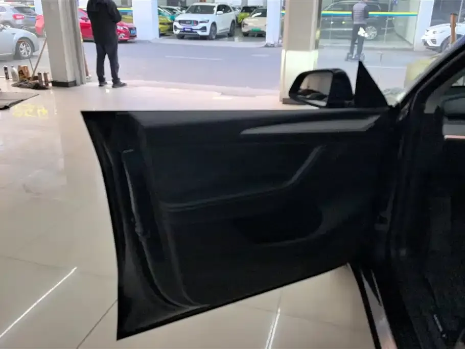 Tesla Model Y 2024 из CN, фото 9