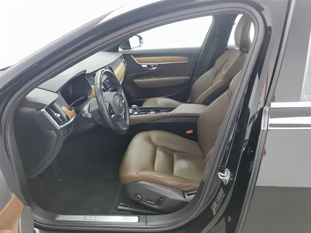 Volvo S90 2022 из CN, фото 8