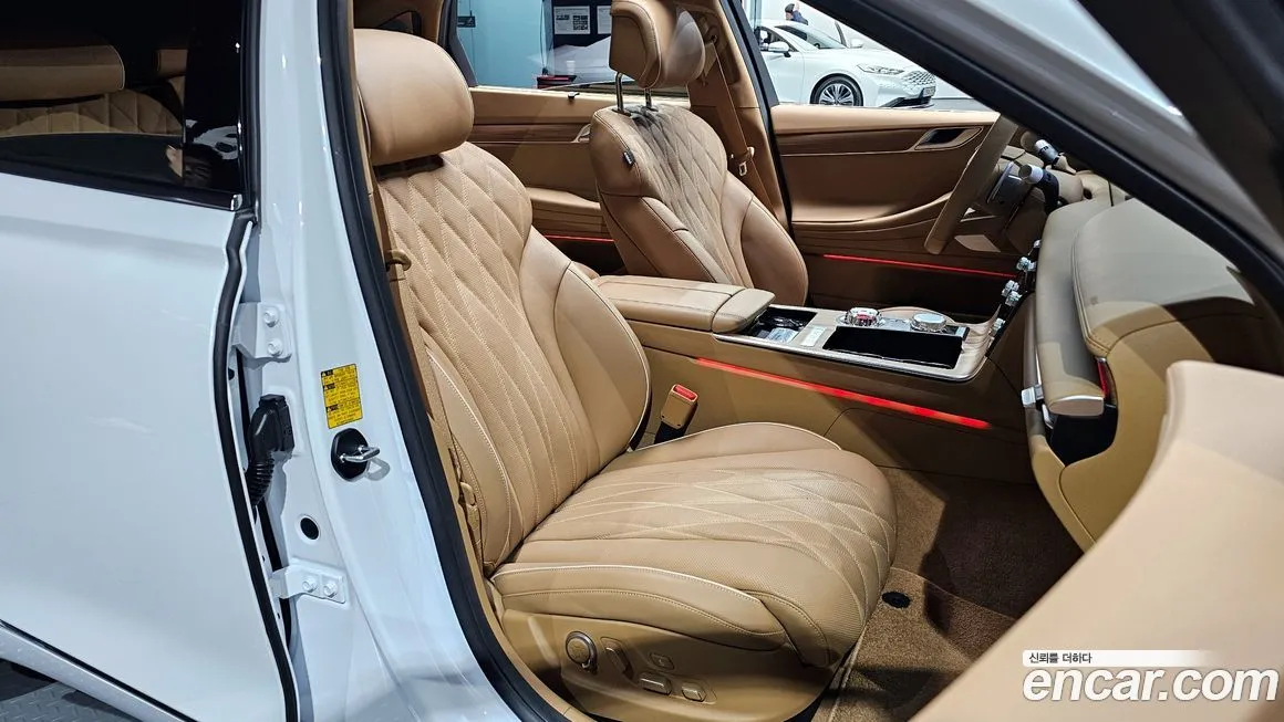 Genesis G80 — фото 10