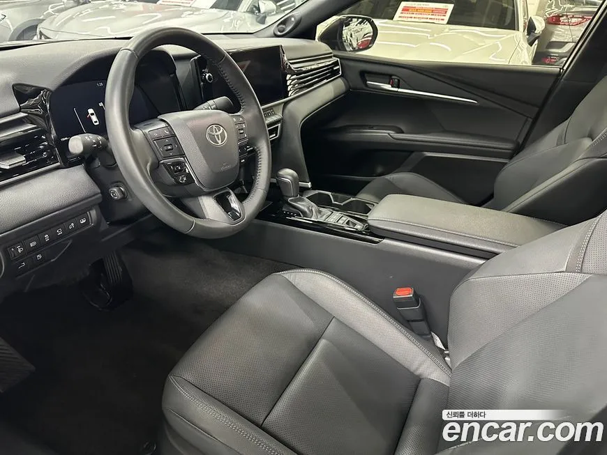 Toyota Camry 2025 из KR, фото 8