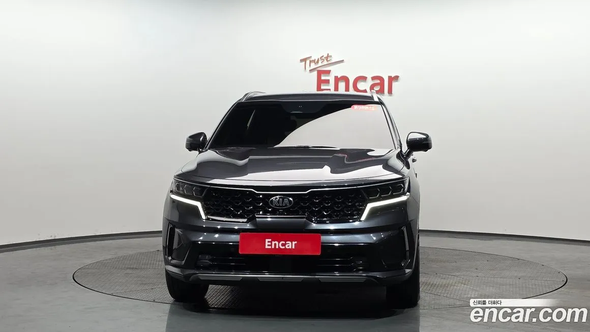 Kia Sorento — фото 7