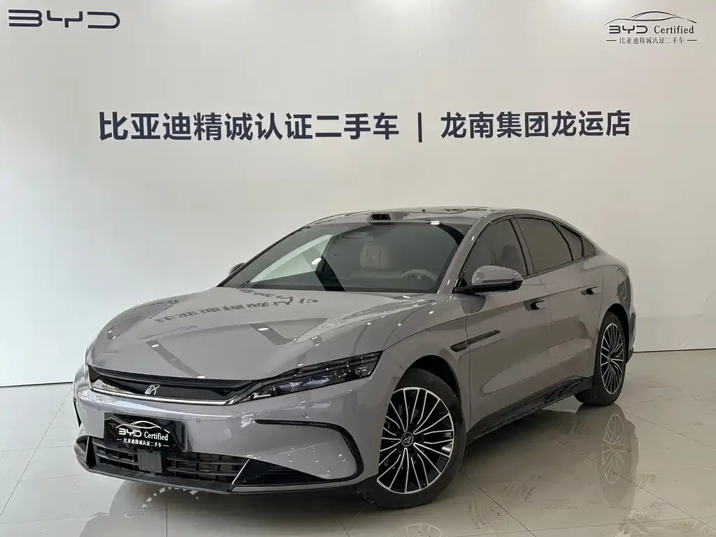 BYD Han — фото 1