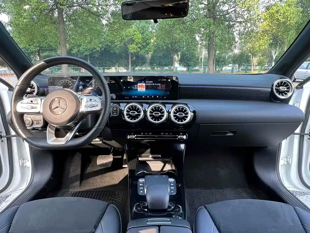 Mercedes-Benz A-Class 2021 из CN, фото 3