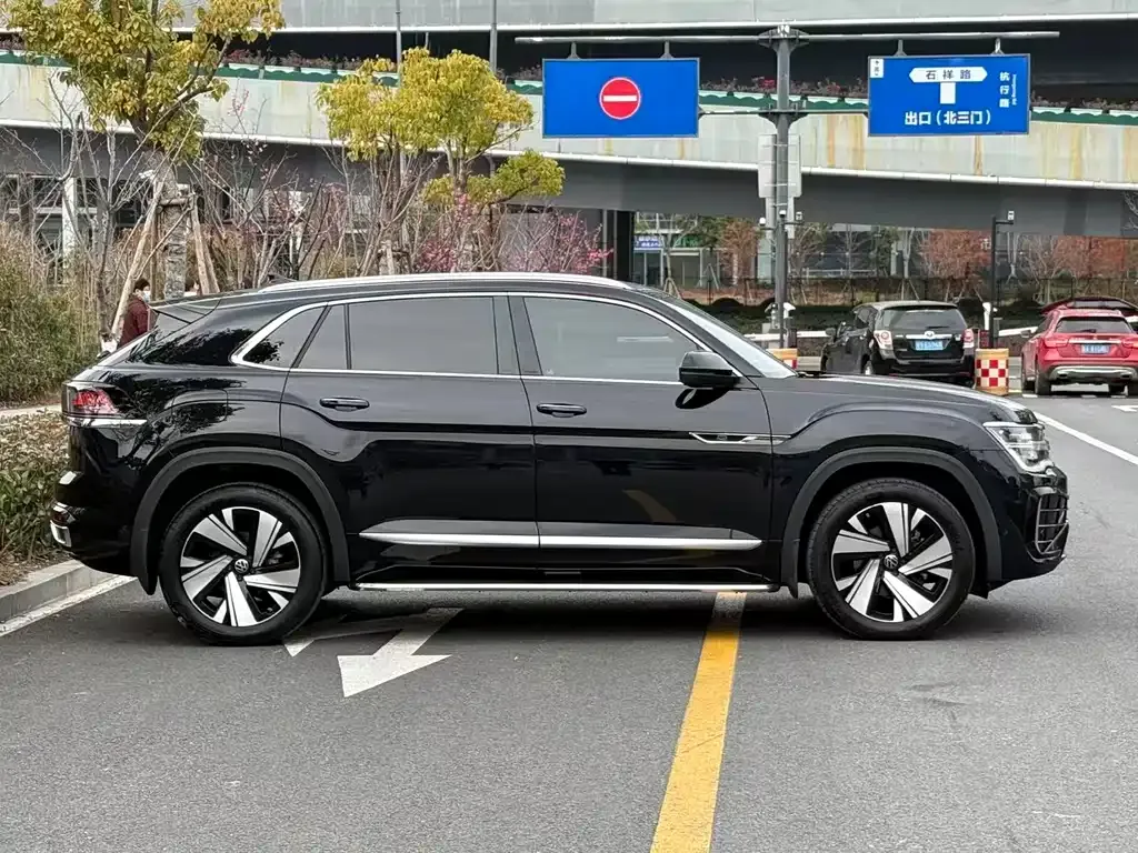 Volkswagen Teramont 2022 из CN, фото 6