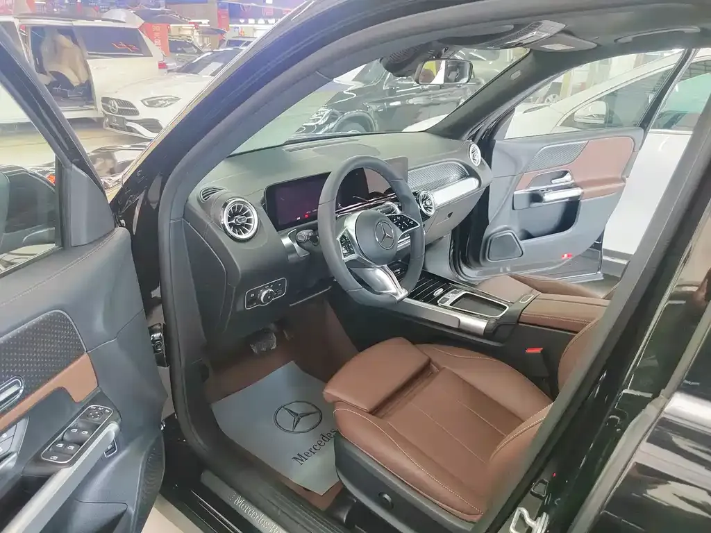 Mercedes-Benz GLB 2025 из CN, фото 7