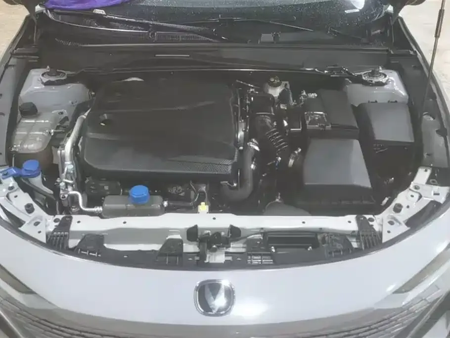 Changan UNI-V 2022 из CN, фото 2