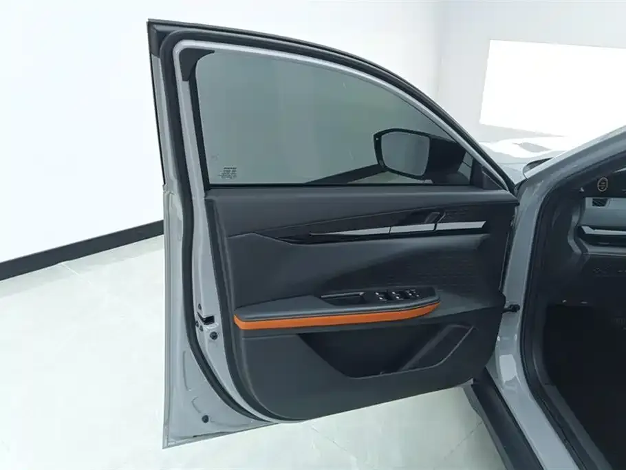 Changan UNI-V 2022 из CN, фото 7