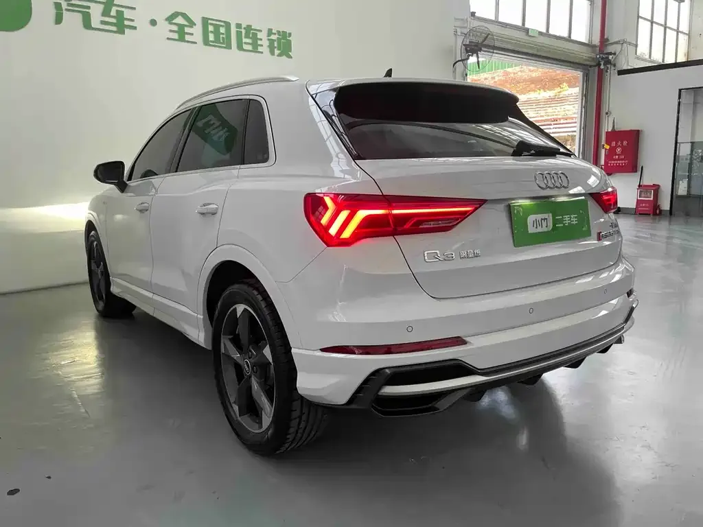 Audi Q3 2022 из CN, фото 9