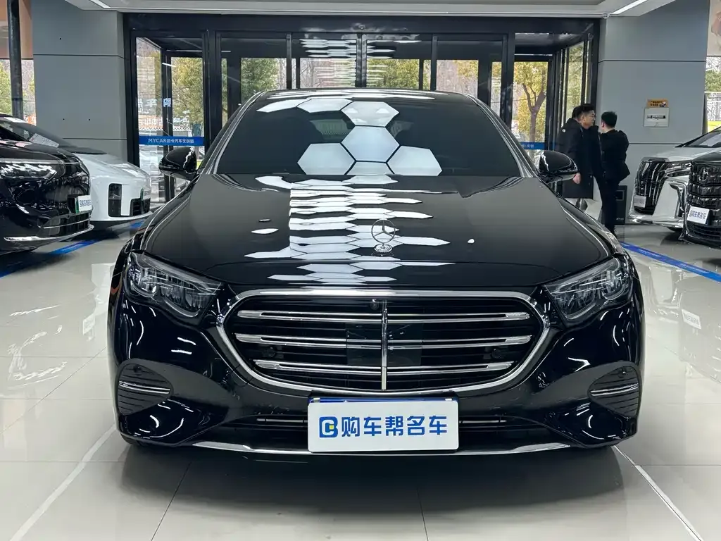 Mercedes-Benz E-Class 2025 из CN, фото 8