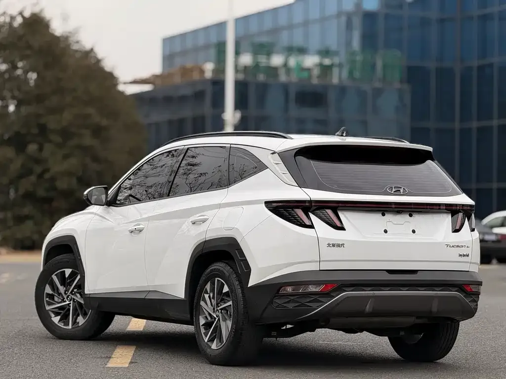 Hyundai Tucson — фото 8