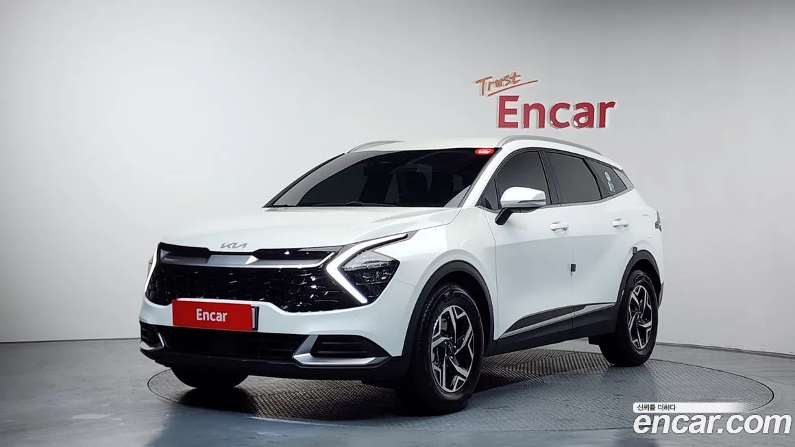 Kia Sportage — фото 1