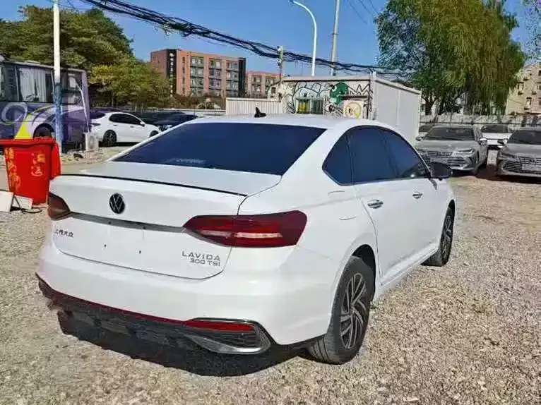Volkswagen Lavida 2023 из CN, фото 8