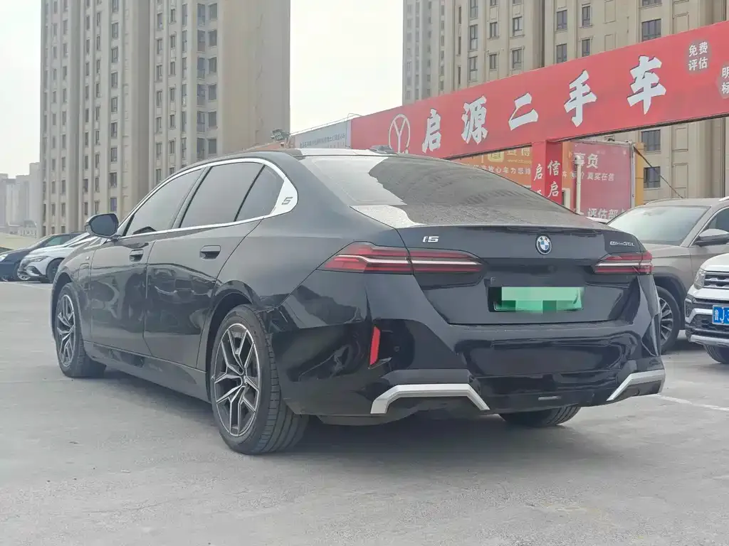BMW i5 2025 из CN, фото 5
