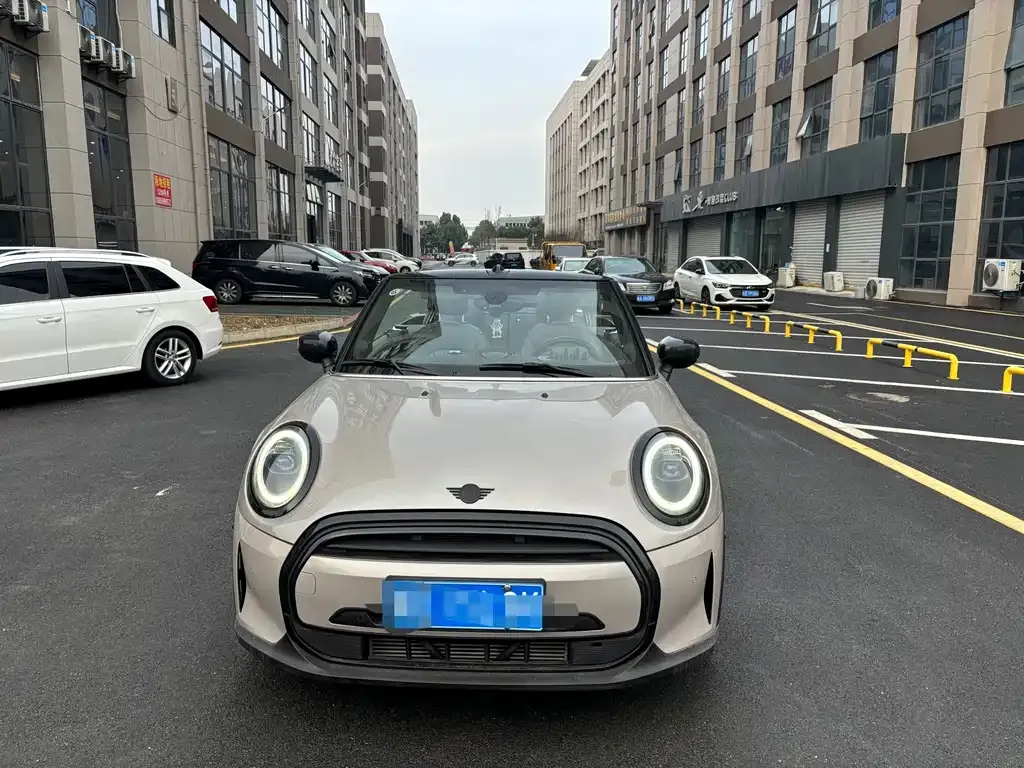 MINI Cooper (3-door) 2023 из CN, фото 3