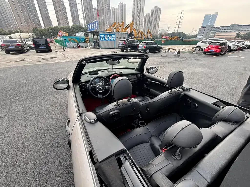 MINI Cooper (3-door) 2023 из CN, фото 9