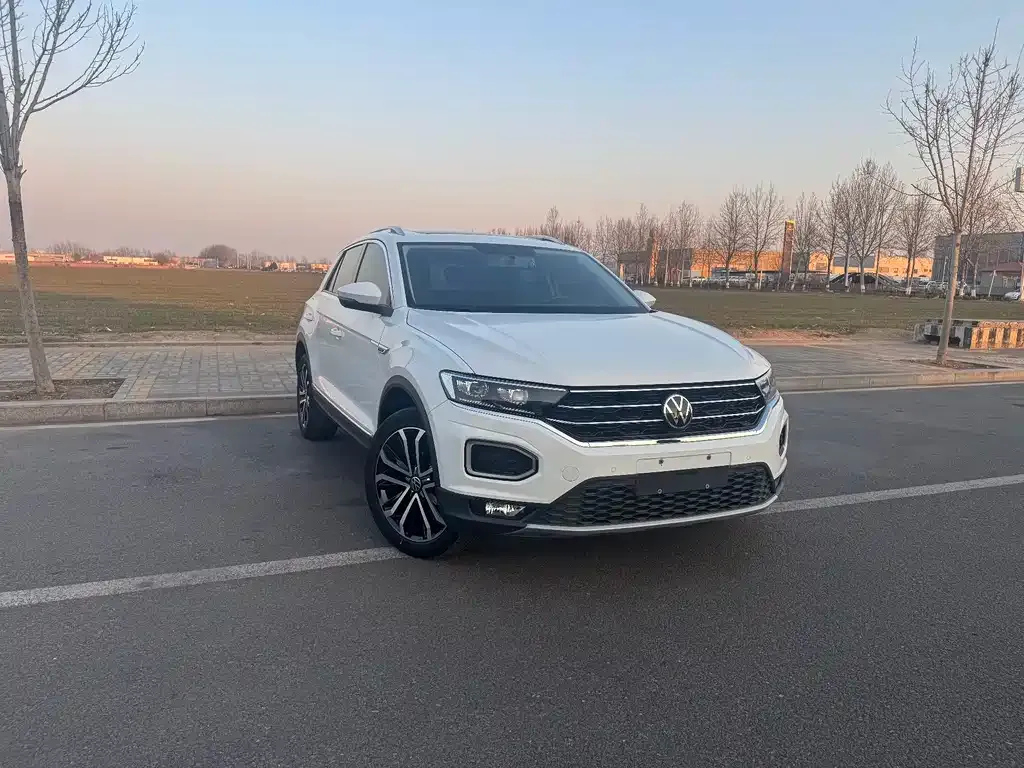 Volkswagen T-Roc 2023 из CN, фото 7