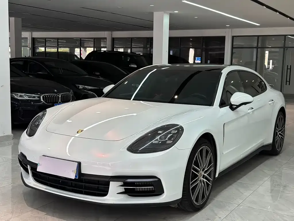 Porsche Panamera 2021 из CN, фото 1