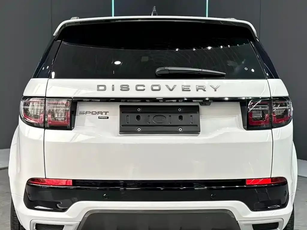 Land Rover Discovery Sport — фото 10