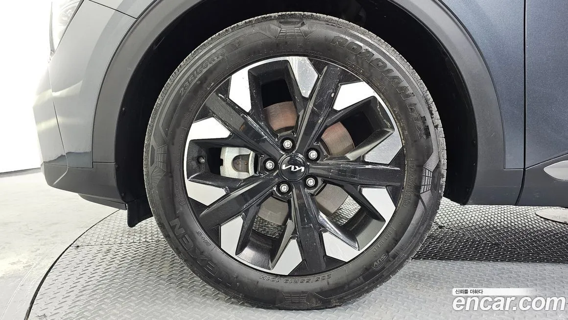 Kia Sportage — фото 9