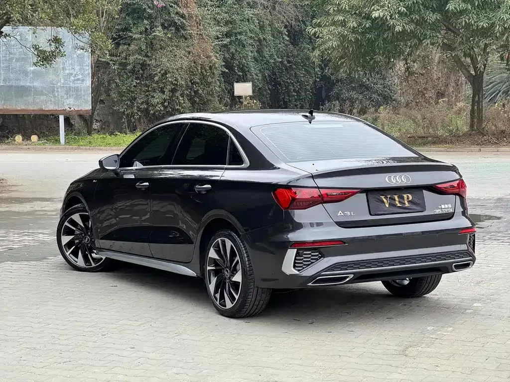 Audi A3 — фото 2