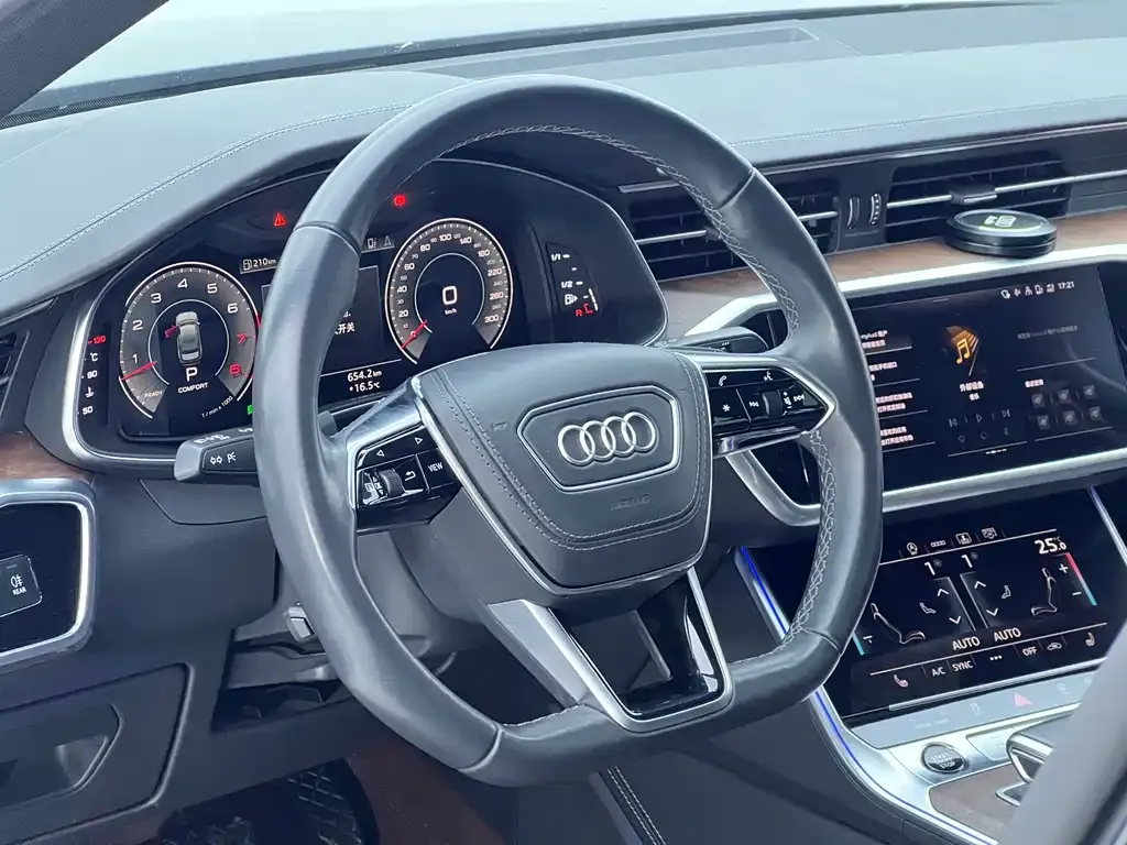 Audi A6L 2022 из CN, фото 9