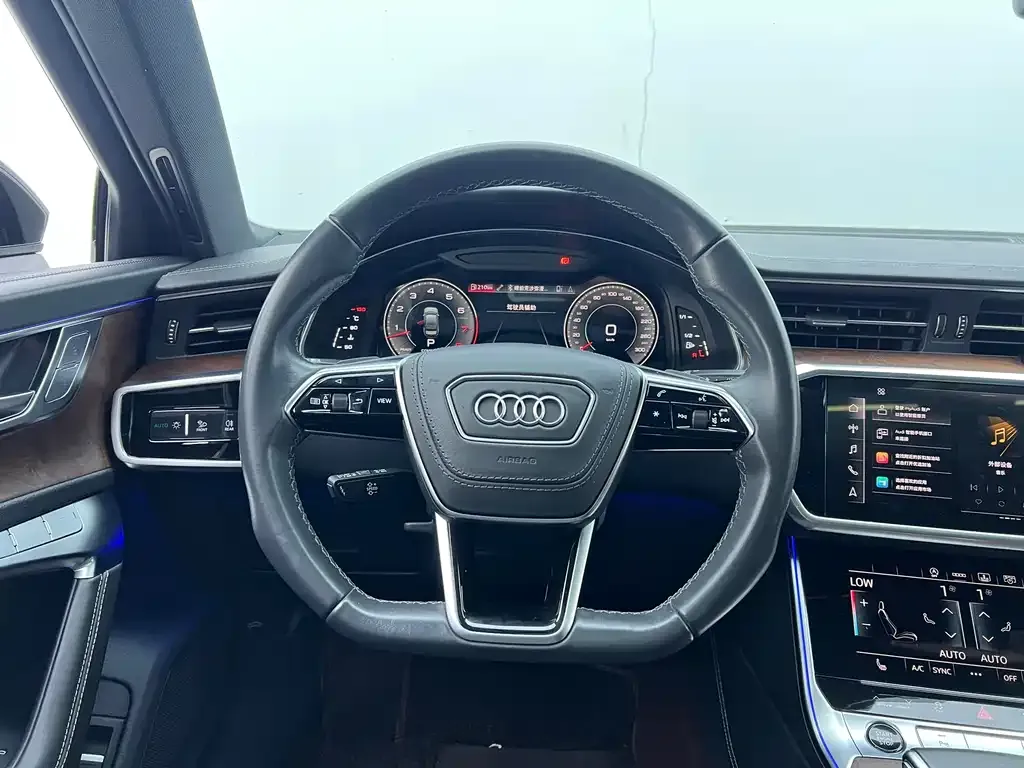 Audi A6L 2022 из CN, фото 5