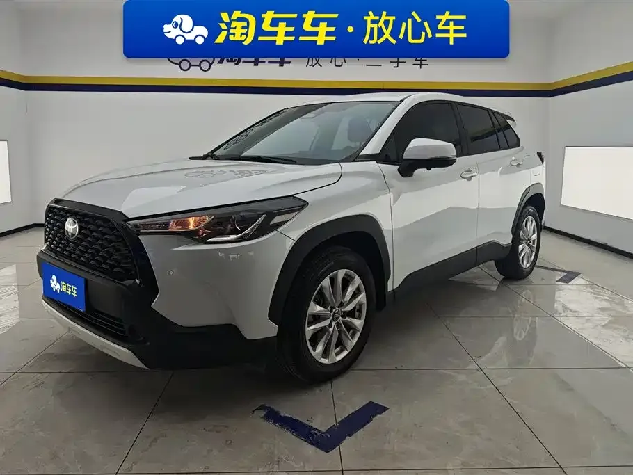 Toyota Corolla Cross — фото 1