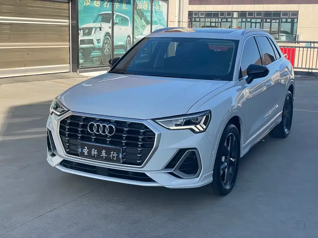 Audi Q3 2021 из CN, фото 1