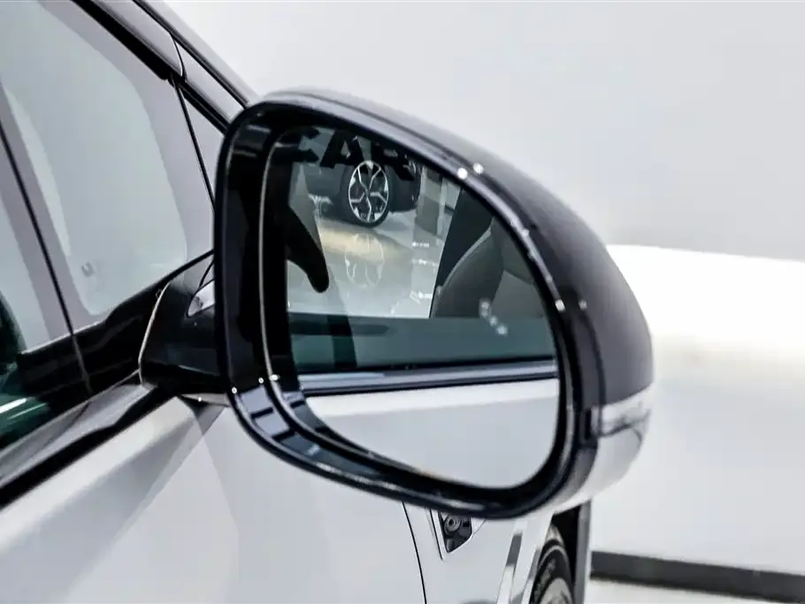 Li Auto i8 2025 из CN, фото 4